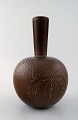 Aluminia fajance vase, brun glasur. Ca. 1940´erne.
