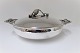 Lundin Antique 
præsenterer: 
Georg 
Jensen
Lågfad 
Magnolia 2A
Design: Georg 
Jensen
