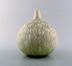 Saxbo. Stor kuglerund vase med geometrisk mønster. Smal hals.  1940/50