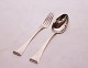 Dinner fork and spoon in other pattern of silver.
5000m2 showroom.