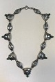 Danam Antik 
præsenterer: 
Georg 
Jensen Sterling 
Sølv Halskæde 
No 3