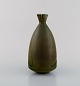 LÖVA - Gustavsberg - Gabi Citron- Tengborg. Vase i glaseret keramik med åben 
munding. Smuk solfatara glasur. 1950