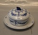 196 Smørdåse på fod  låg med sneglehus 0,25 kg (582) 17 cm B&G Blå Empire 
porcelæn
