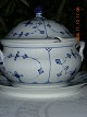 Royal Copenhagen  Blue fluted Antique soup tureen 224