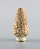 Gunnar Nylund for Rörstrand. Rare miniature vase in glazed ceramics. Beautiful 
speckled glaze in sand shades. 1950s.
