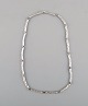 Björn Weckström for Lapponia. Modernist necklace in sterling silver. Finnish 
design. 1970 / 80s.
