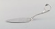 Cellini Craft. Serving spade in hammered sterling silver. 1930