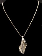 Sølv halskæde 68 cm. med vedhæng