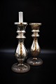 K&Co. præsenterer: Stor antik lysestage i fattigmandssølv fra 1800 tallet med en rigtig "Rå" patina. Højde: 28cm.