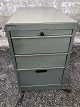 File cabinet with drawers
metal
675 DKK