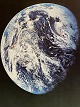 Vintage NASA farveoffsetfoto af jorden set fra Apollo 8 rumfartøjet i december 
1968