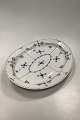 Old Royal 
Copenhagen Blue 
Fluted Plain 
Platter