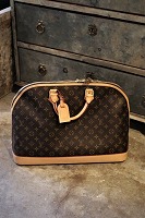 item no: Louis Vuitton ALBA