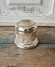 1800s 
bonbonniere in 
mercuri silver 
decorated with 
leaves