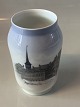 Vase Royal Copenhagen 
Dek nr 4565
Højde 17 cm
SOLGT