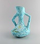 Yvan Borty for Vallauris. Modernistisk vase i glaseret stentøj. Smuk glasur i 
turkis nuancer og håndmalede blomster. Fransk design, midt 1900-tallet.
