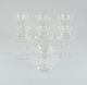 Baccarat, Frankrig, ti art deco krystalglas i klart glas, bestående af 3 
rødvinsglas, 4 champagne-skåle og 3 hvidvinsglas.