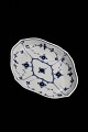 Royal 
Copenhagen 
Musselmalet 
Riflet ovalt 
fad. ...
