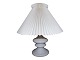 Holmegaard
White glass Mary table lamp with Le Klint shade