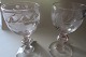 ViKaLi præsenterer: Antikke smukke glas - hedvin - med egeløv-mønsterFra ca. 1860H: ca. 9,5cmGod stand