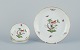 Herend, Ungarn. Fire skåle i porcelæn håndmalet med sommerfugle og fugle på 
gren. Guldkant.