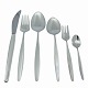 Antik 
Damgaard-
Lauritsen 
præsenterer: 
Georg 
Jensen, Tias 
Eckhoff; Cypres 
sølvbestik 
komplet til 12 
pers. 81 ...