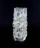 Uno Westerberg for Pukeberg, Sweden. Large art glass vase in clear art glass.