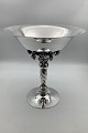 Danam Antik 
præsenterer: 
Georg 
Jensen Sterling 
Sølv Stor 
Drueopsats No 
264A