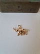 Pendant in the shape of an elephant in 18 kt gold