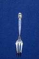 Konge or Acorn Georg Jensen Danish solid silver 
flatware. Pastry forks 14.2cms