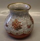 097-349 DJ Vase red flowers grey and gold 14 x 14 cm  Dahl Jensen  Crackleware  
Craquelé, (Crackelure)