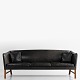Ole Wanscher / P. J. Furniture
PJ 60/3 - 3-seater sofa in patinated black leather and frame in walnut.
1 pc. in stock
Used condition
