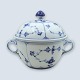 Royal Copenhagen, blue fluted porcelain; A sugar bowl with lid No. 424