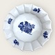 Moster Olga - 
Antik og Design 
præsenterer: 
Royal 
Copenhagen
Blå blomst
Kantet
Skål #10/ 8556
*325Kr