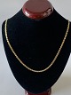Antik Huset 
præsenterer: 
14 karat 
Guld halskæde 
Stemplet 585 
ZIS
Længde 56 cm 
Brede 3,71 mm