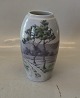 B&G 620-5251 
Vase med træer 
langs vej 18 cm 
Bing & Grøndahl