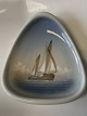 Lyngby Dish 
with Sailboat.