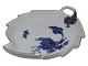 Blue Flower 
Curved with 
gold edge
Dish with 
handle