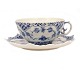 Royal 
Copenhagen blue 
fluted full 
lace tea cup 
1130