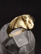 14 carat gold ring