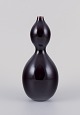 Nils Thorsson 
for Royal 
Copenhagen.
Unika 
stentøjsvase, 
...