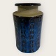 Moster Olga - 
Antik og Design 
præsenterer: 

Søholm
vase
#3180/1
400kr