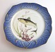 Royal Copenhagen. Fiskestel No.19. Model 3002. Diameter 22,5 cm. Scomper 
scomber. Produceret før 1923. (1 sortering)