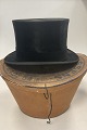 Old High Hat of 
Mole Skin