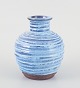 L'Art 
præsenterer: 

Aldo Londi 
for Bitossi, 
Italien.
”Pietra” vase 
af keramik.