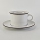 Kinnerup Antik 
& Porcelæn 
præsenterer: 
RC
Kaffekop m 
underkop
Brun Domino
Nr 14910
