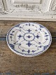 Karstens Antik 
præsenterer: 

Royal 
Copenhagen 
Musselmalet 
halvblonde 
helflad 
tallerken no. 
652 - 19 cm.