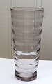 Grå/violet 
tonet vase