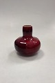 Danam Antik 
præsenterer: 
Bing og 
Grøndahl Vase i 
okseblodsglasur 
No.753