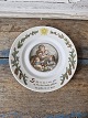 Karstens Antik 
præsenterer: 

Royal 
Copenhagen 
Peters Jul 
kagetallerken 
motiv 6 - 19 
cm.